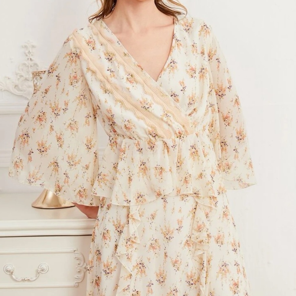 $14 TWO PIECE SKIRT AND BLOUSE SET. NEW WITHOUT TAGS. SIZE MED. $14 if bundled - Picture 7 of 9